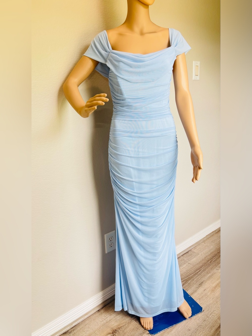 Elegant Off-Shoulder Baby Blue Ruched Evening Dress - Picture 3 of 14
